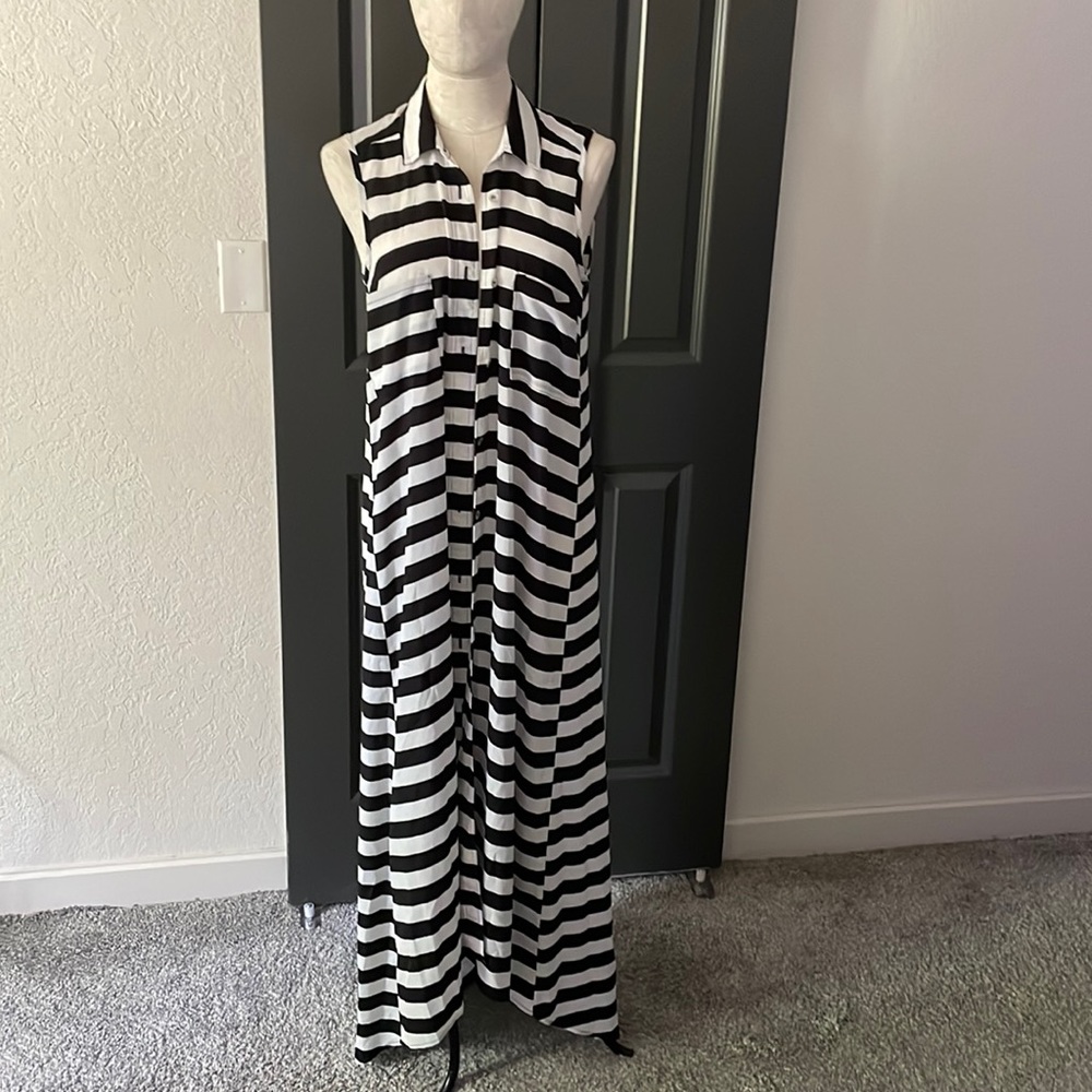 Black and White dress or Jacket